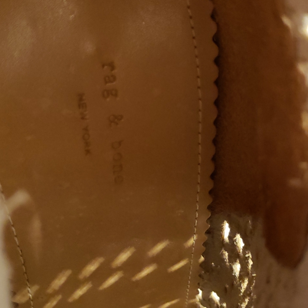 Boots - Picture 4 of 4